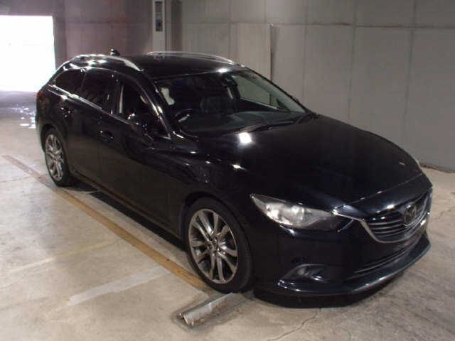 9211 MAZDA ATENZA WAGON GJ2FW 2013 г. (JU Fukuoka)